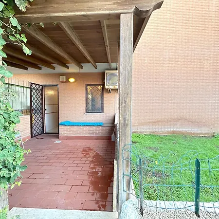 Alba Rossa Garden Retreat